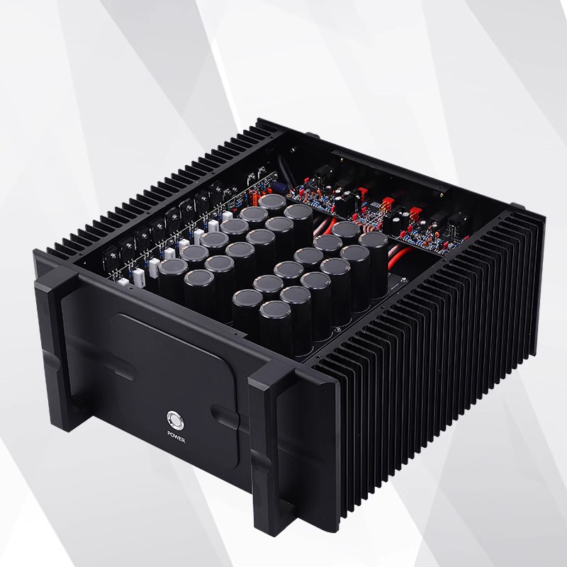 Amplificatore di potenza puro  - Power Tools Names recensione e prezzo